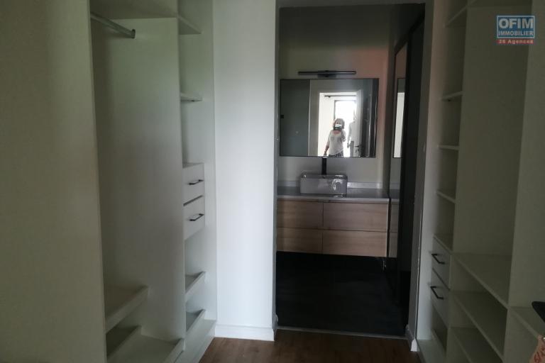 UN appartement T4 sécurisé à Ivandry ( CONTACT LALAINA 034 08 583 76)