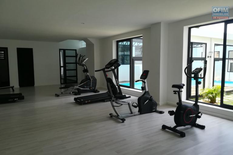 UN appartement T4 sécurisé à Ivandry ( CONTACT LALAINA 034 08 583 76)