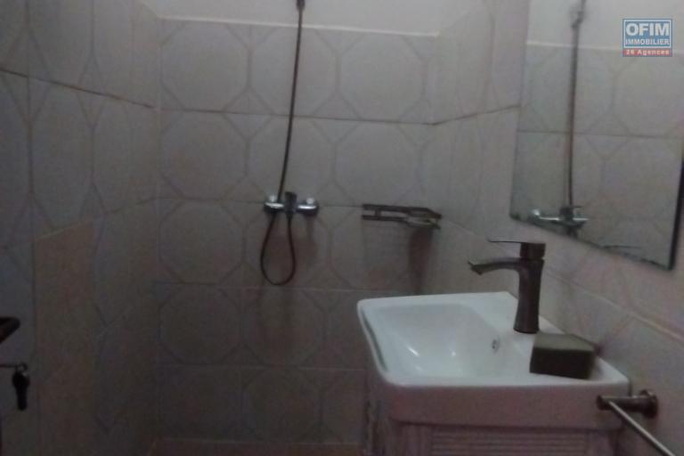 A VENDRE, villa F7 dans une résidence à Tanjombato -Antananarivo