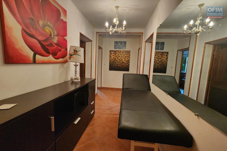 A LOUER - Appartement meubl&eacute; T4 haut standing sise &agrave; Ankadindravola Ivato