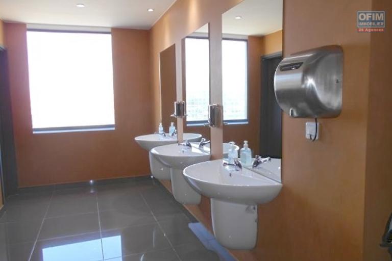 Des locaux de 300m2 et 600m2 à Ankorondrano ( CONTACT LALAINA )