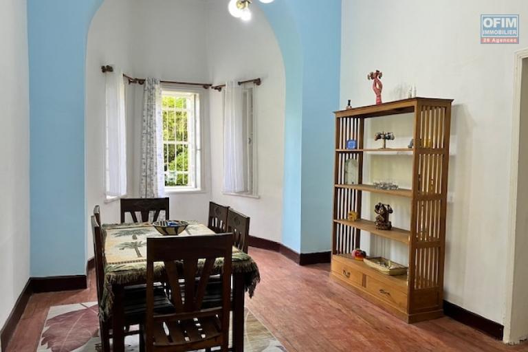 Une maison traditionnelle F5 meublée à Faravohitra