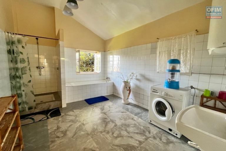 Une maison traditionnelle F5 meublée à Faravohitra