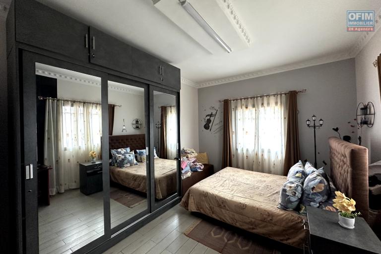 A vendre, villa moderne F6 sur Antsofinondry