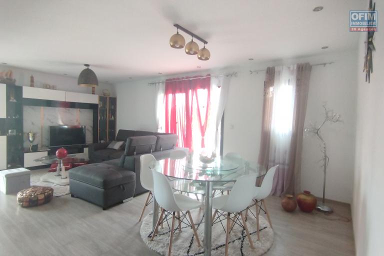 A louer, bel appartement T3 meubl&eacute; &eacute;quip&eacute; sur Imerimanjaka By pass Imerimanjaka