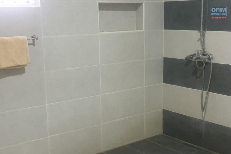 Un appartement T3 meubl&eacute; &agrave; Ambohidrazaka Alasora