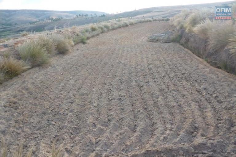 A vendre, Terrain agricole de 25 HA sur Ankazobe- Antananarivo