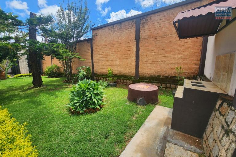 A LOUER -- BELLE VILLA PLAIN-PIED TYPE F4 A MAIBAHOAKA IVATO