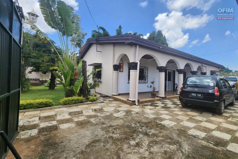 A LOUER -- BELLE VILLA PLAIN-PIED TYPE F4 A MAIBAHOAKA IVATO