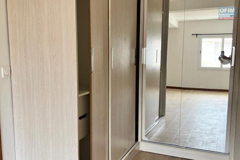 Une villa F7 &agrave; Androhibe