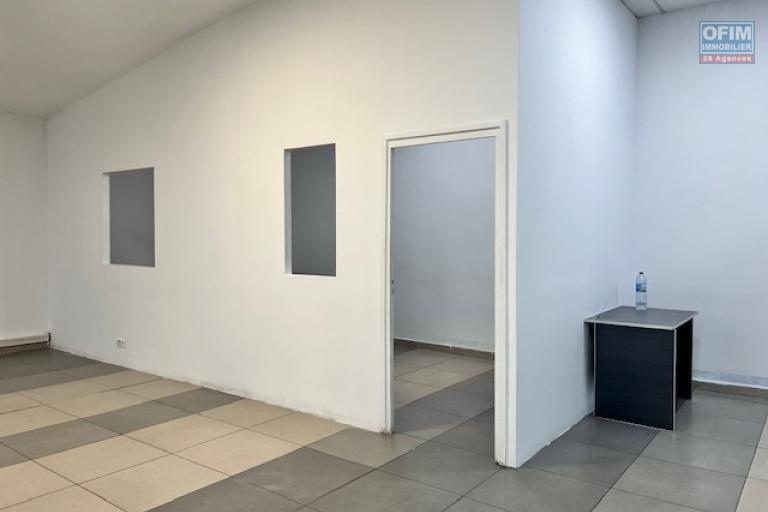 Des bureaux de 150m2 et 225m2 &agrave; Alarobia