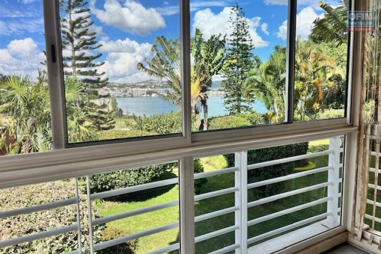 Vente d'un appartement T3 s&eacute;curis&eacute; &agrave; Ivandry