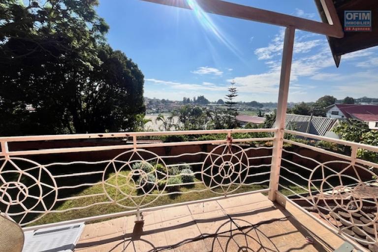 Une villa F4 avec grand jardin à Ankerana