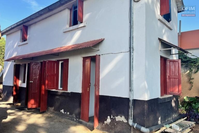 Une villa F4 avec grand jardin à Ankerana