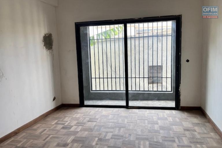 Des appartements T4 de 212m2 chacun à Miandrarivo Ambanidia