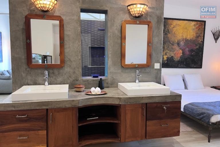 Un loft de 80m2 meubl&eacute; ou non avec piscine et sauna priv&eacute; &agrave; Antanetibe Ilafy