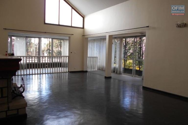 Une villa F4 &agrave; Ivandry Alarobia