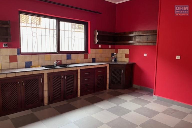 Un grand appartement T4 s&eacute;curis&eacute; &agrave; Ankerana