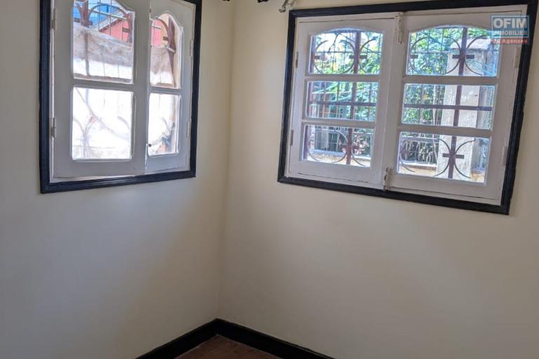 Un appartement T3 au RDC à Mahatony Ivandry