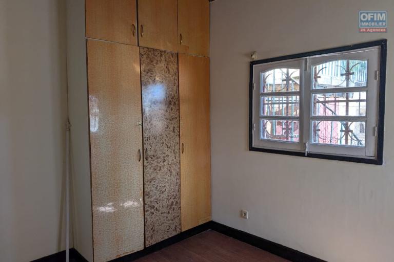 Un appartement T3 au RDC à Mahatony Ivandry