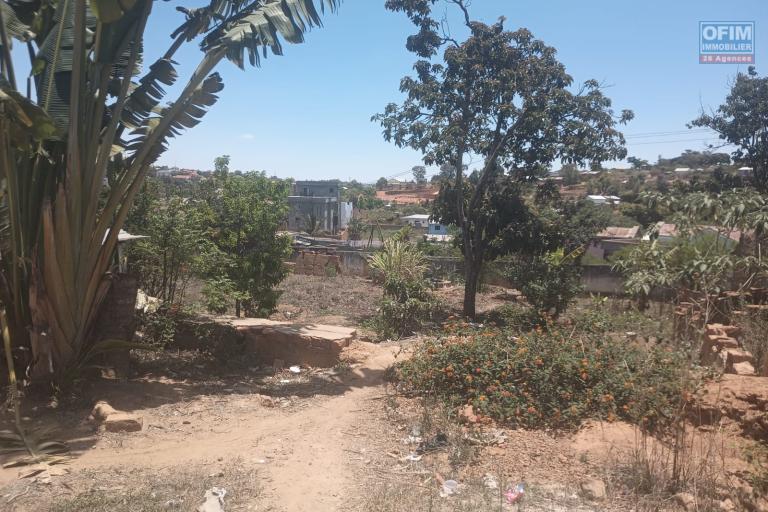 A louer un terrain de 1 500 m2 &agrave; Ilafy Andranovelona