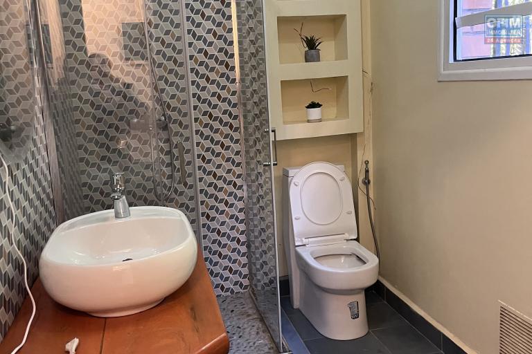 Un appartement T2 meublé dans une résidence sécurisée à Fort Voyron