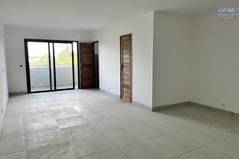 Vente d'un appartement T4 de 150m2 proche des commodit&eacute;s &agrave; Talatamaty