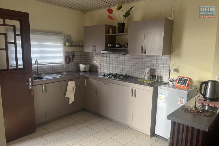 À LOUER – Coquette Villa Meublée à Ambolokandrina