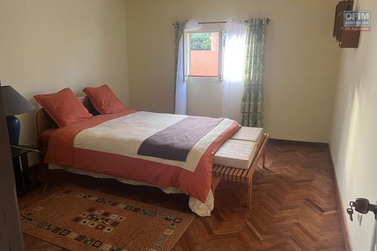 À LOUER – Coquette Villa Meublée à Ambolokandrina