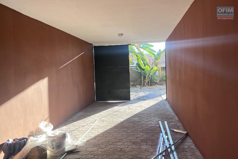 Une maison F6 avec jardin aménagé à 4mn de la route principale sur By Pass