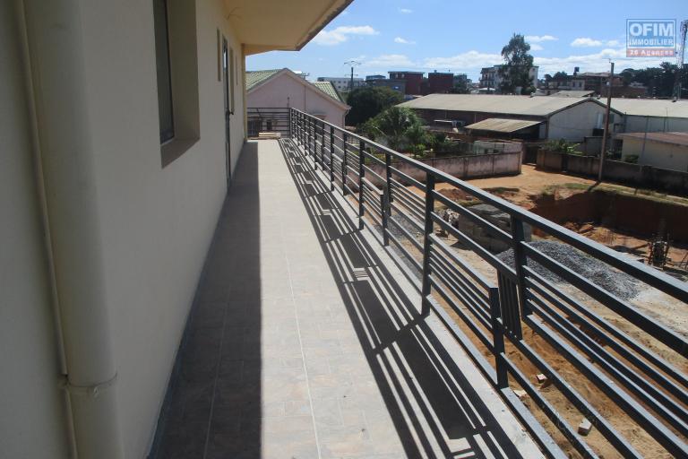 À vendre un appartement neuf de type T3 avec vue panoramique à Talatamaty