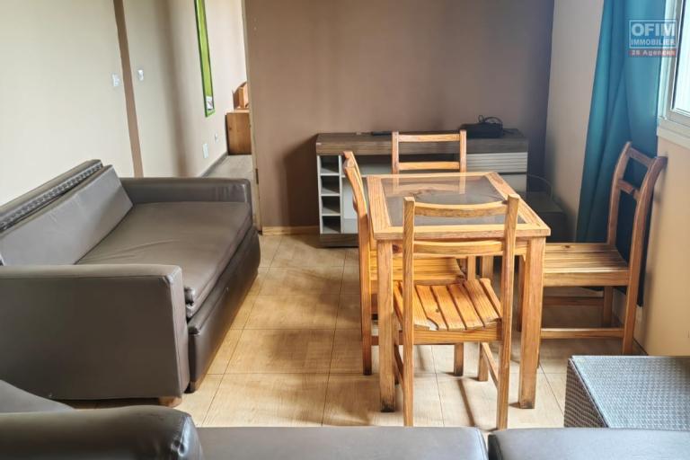 A louer un grand studio meublé et sécurisé sur By Pass