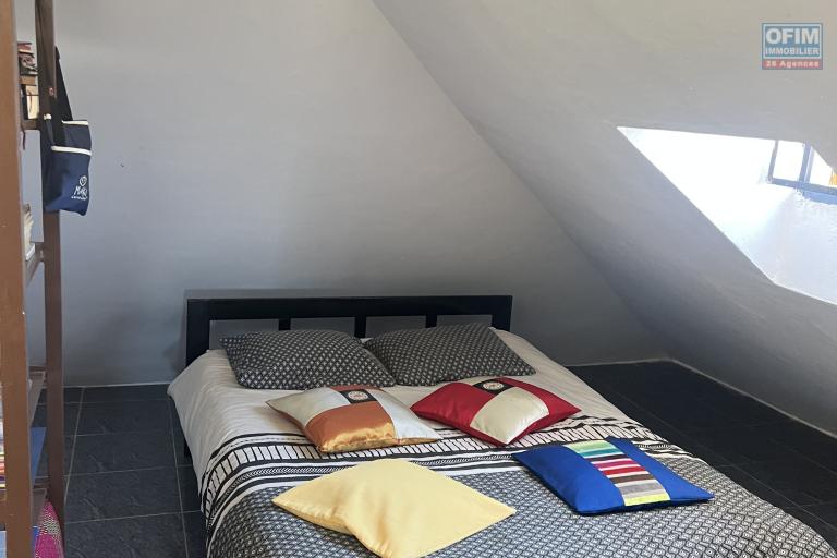A vendre charmante maison avec grand jardin à Amborompotsy