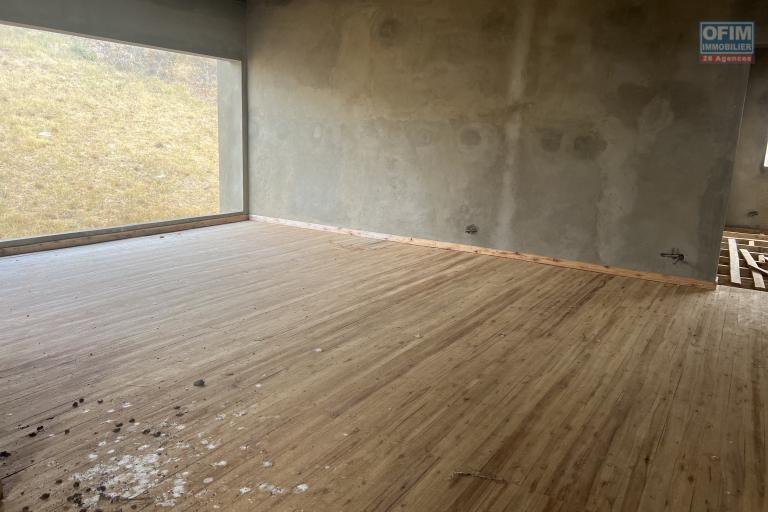 &Agrave; vendre un  villa F7 en cours de construction avec vue panoramique