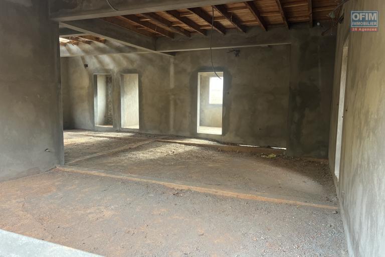&Agrave; vendre un  villa F7 en cours de construction avec vue panoramique