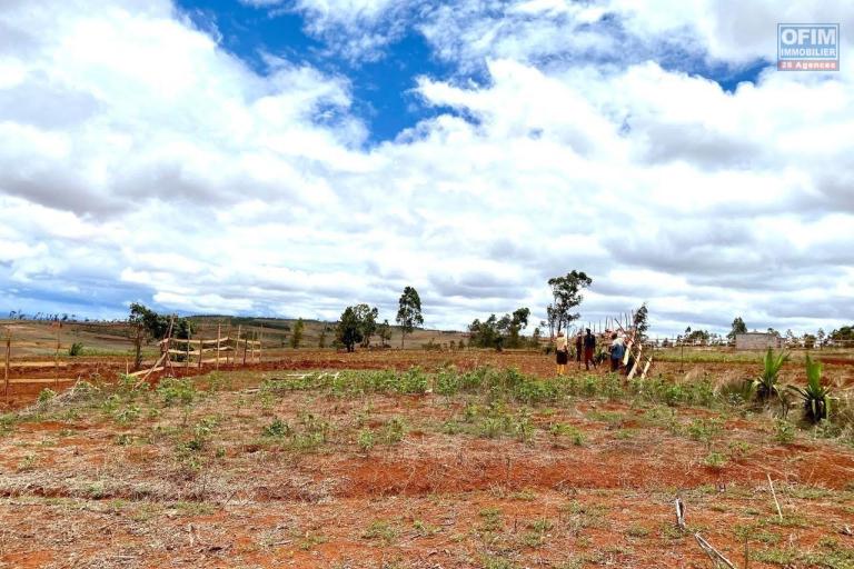 Vente d'un terrain de 7 002 m2 à Arivonimamo