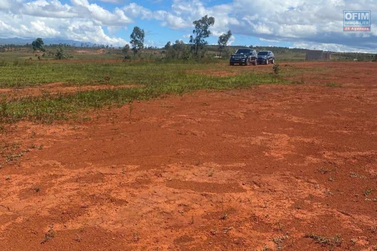 Vente d'un terrain de 7 002 m2 à Arivonimamo