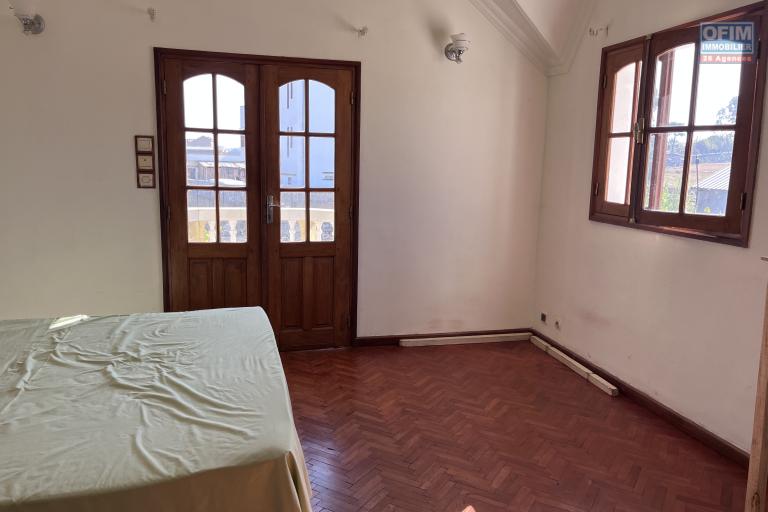 Vente d'une maison F5 à Ampitatafika Ankaditany