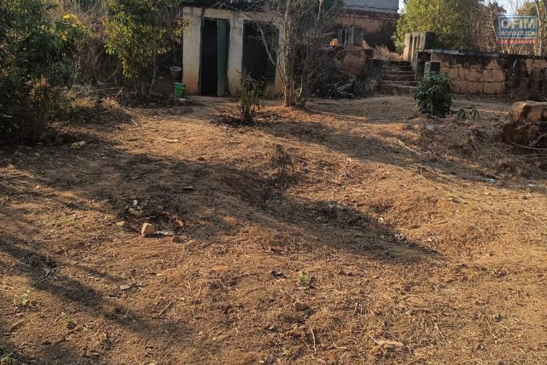 A louer un terrain de 1 500 m2 à Ilafy Andranovelona