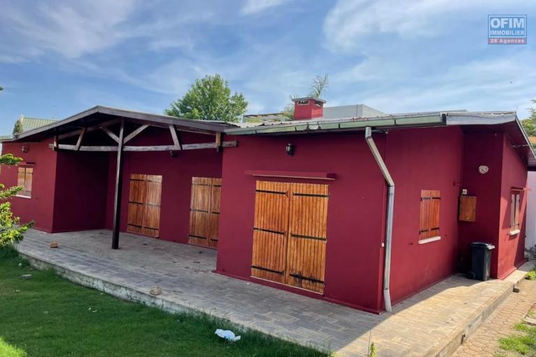 Une villa basse F4 à Ambohijanahary Manerinerina