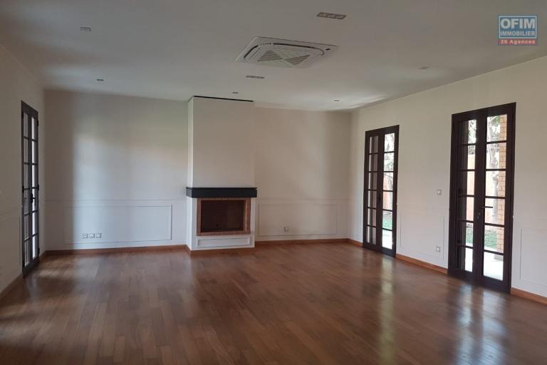 Une villa F6 de style architectural traditionnel F6 à Ankorondrano