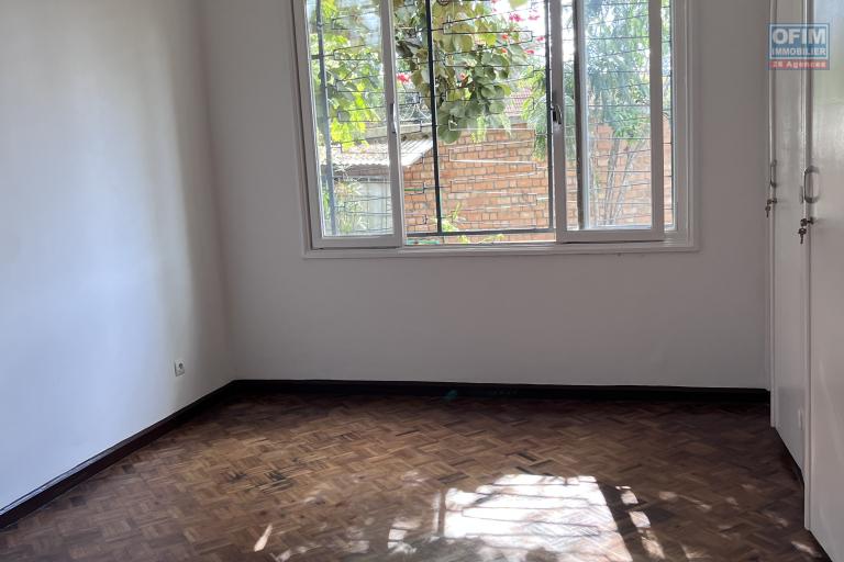 Une villa F5 avec jardin à Androhibe