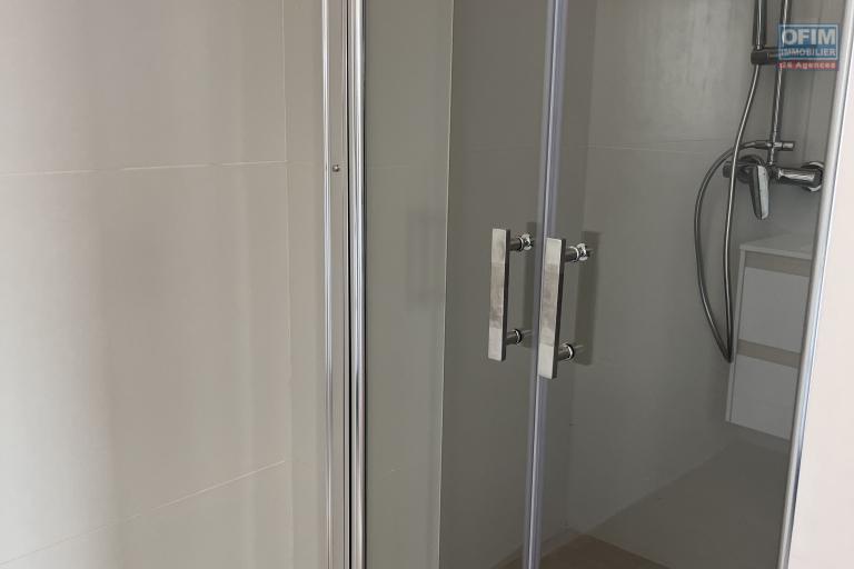 Un grand et tr&egrave;s bel appartement T4 en duplex &agrave; Ambatobe