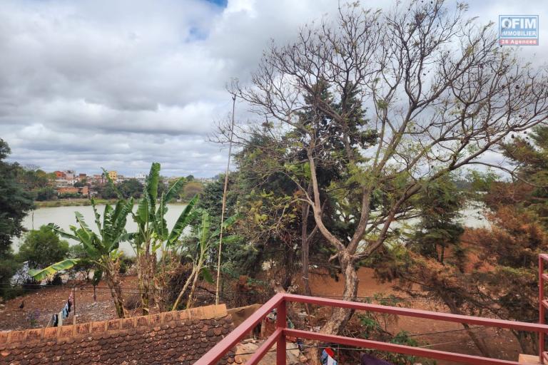 Location Maison / Villa ANTANANARIVO (TANANARIVE) – photo 15 sur 17 – Vue extérieure