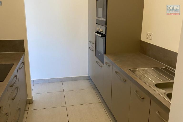 Un appartement T2 meubl&eacute; dans une r&eacute;sidence s&eacute;curis&eacute;e et de haut standing &agrave; Ankorondrano