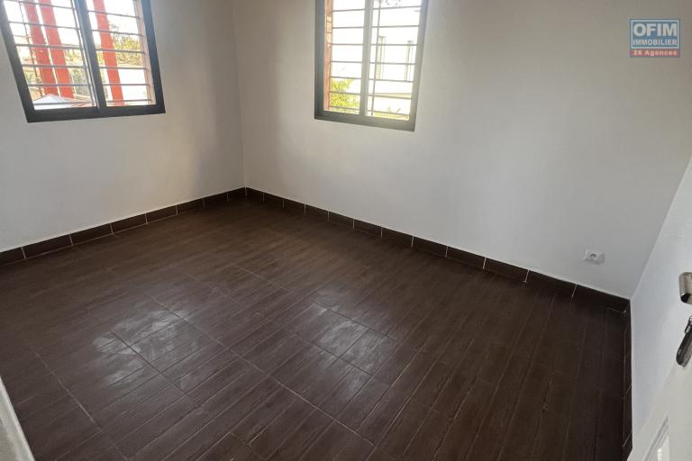 Grande villa F5 à vendre à Saropody Tanjombato