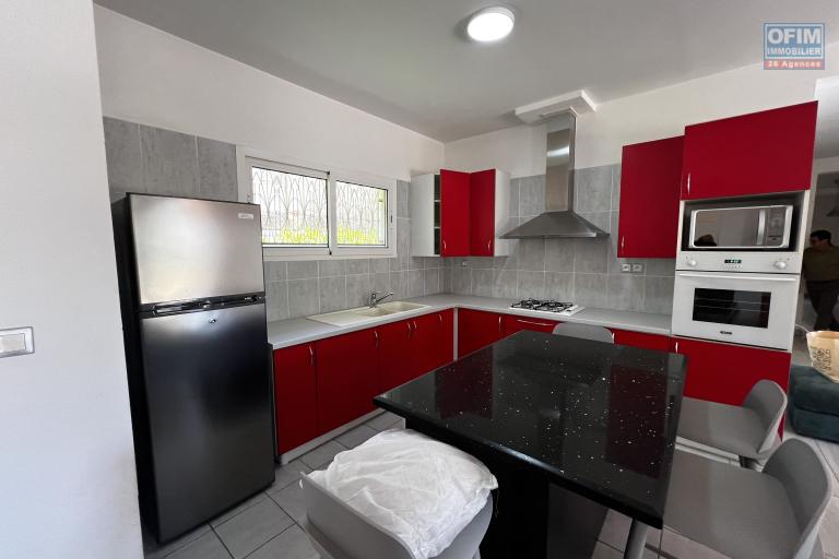 A louer villa neuve F4 meublé +appartement T2 meublé à Avarabohitra Itaosy