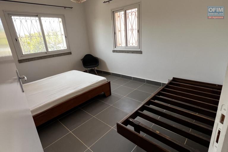 A louer villa neuve F4 meublé +appartement T2 meublé à Avarabohitra Itaosy