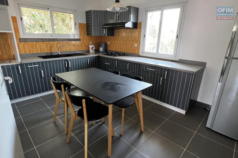 A louer villa neuve F4 meublé +appartement T2 meublé à Avarabohitra Itaosy