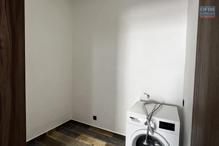 Loft spacieux T4 à louer à Avarabohitra Itaosy